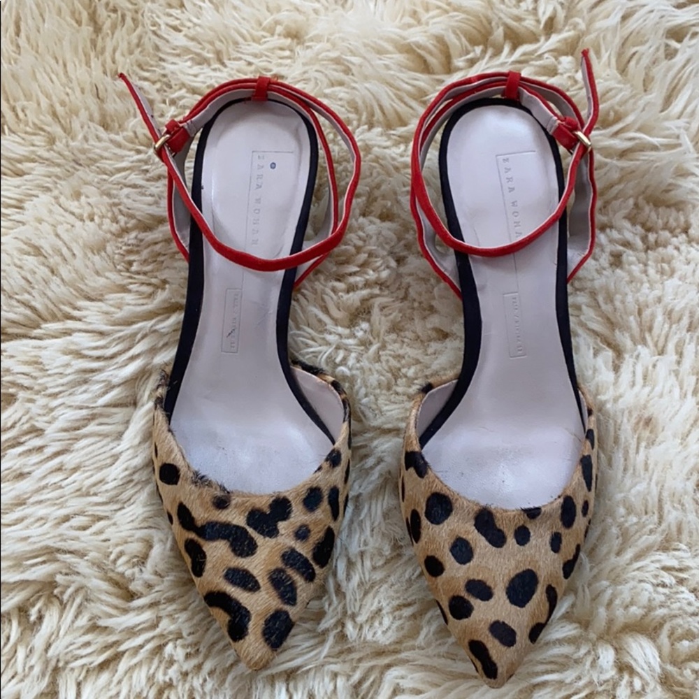 Zara Women Leopard print kitten heels